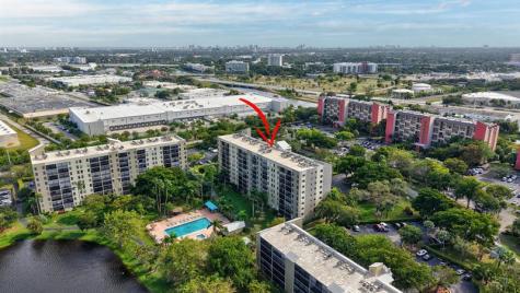 2205 S Cypress Bend Drive Pompano Beach FL 33069