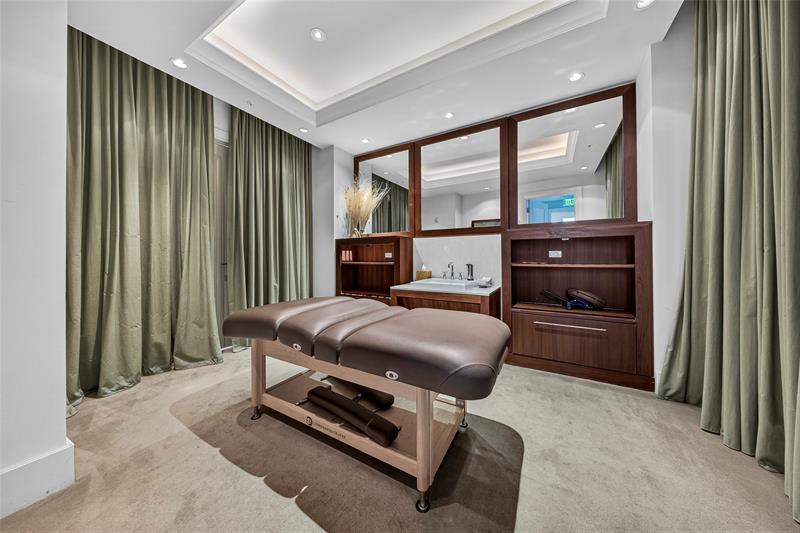 1 N Ocean Boulevard Pompano Beach FL 33062