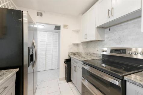3800 N Hills Drive Hollywood FL 33021