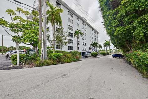 1881 Middle River Drive Fort Lauderdale FL 33305