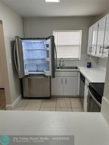 941 Crystal Lake Drive Deerfield Beach FL 33064