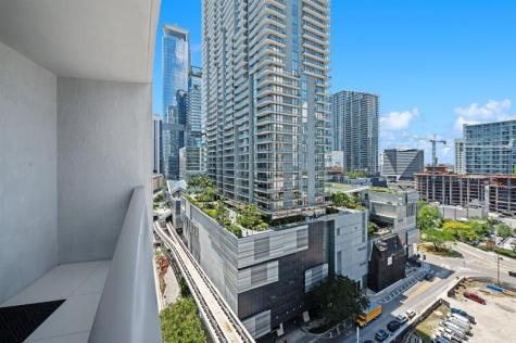 31 SE 6th Street Miami FL 33131