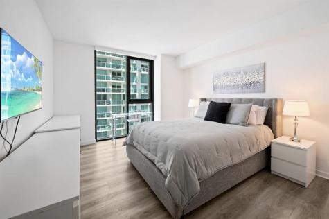 31 SE 6th Street Miami FL 33131