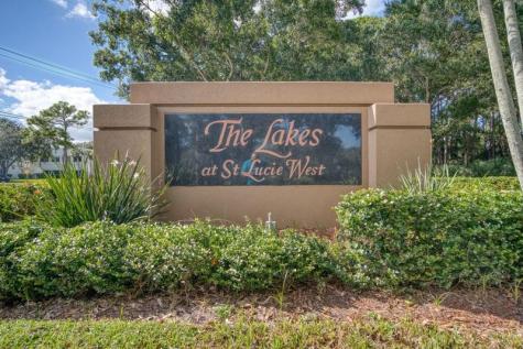 1531 NW Amherst Drive Saint Lucie West FL 34986