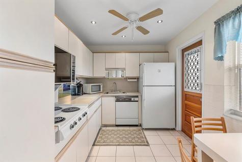 608 NE 2nd Strret Dania Beach FL 33004