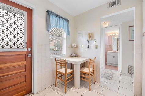 608 NE 2nd Strret Dania Beach FL 33004