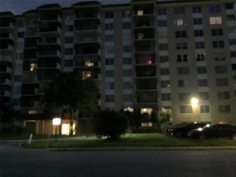 4174 Inverrary Drive Lauderhill FL 33319