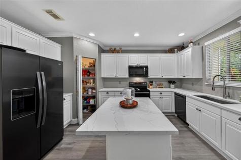3077 N Evergreen Circle Boynton Beach FL 33426
