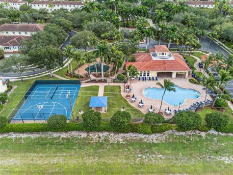 3077 N Evergreen Circle Boynton Beach FL 33426