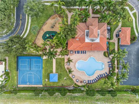 3077 N Evergreen Circle Boynton Beach FL 33426
