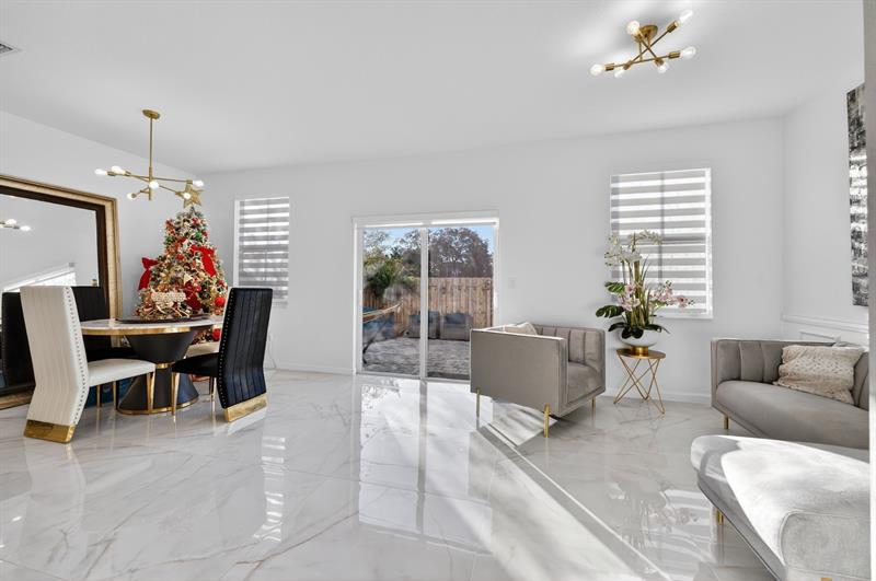 4668 NW 120th Way Coral Springs FL 33076