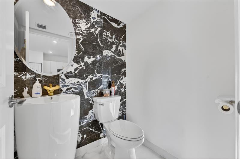 4668 NW 120th Way Coral Springs FL 33076