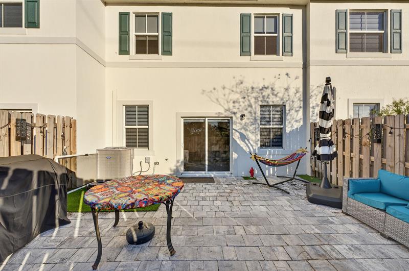 4668 NW 120th Way Coral Springs FL 33076