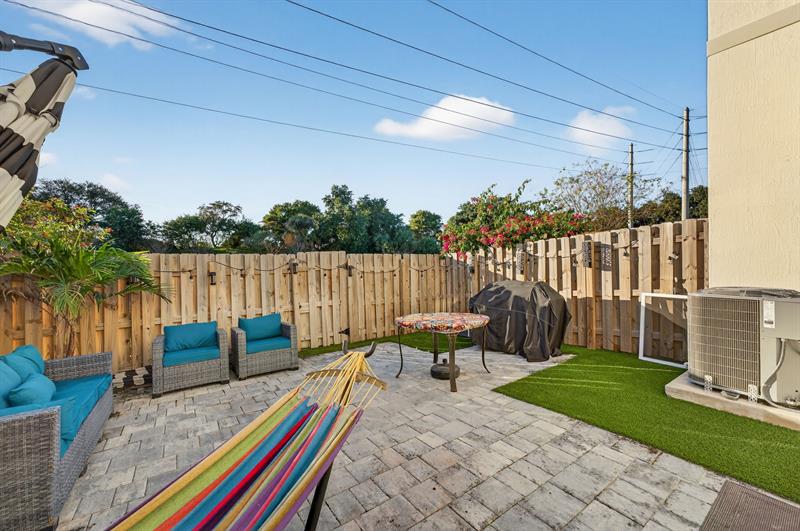 4668 NW 120th Way Coral Springs FL 33076