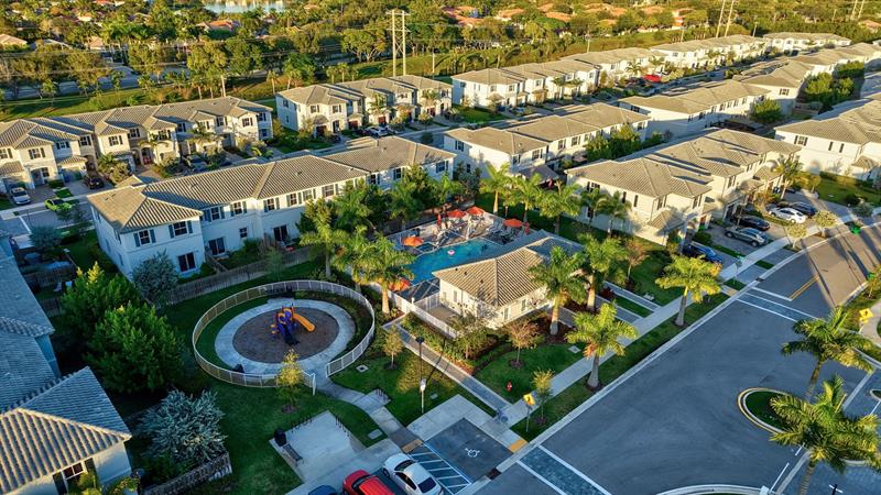 4668 NW 120th Way Coral Springs FL 33076