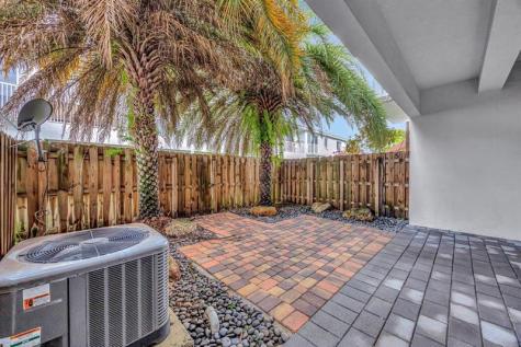 17624 SW 149th Place Miami FL 33187