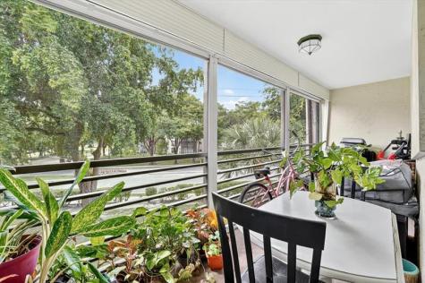7950 W Mcnab Road Tamarac FL 33321
