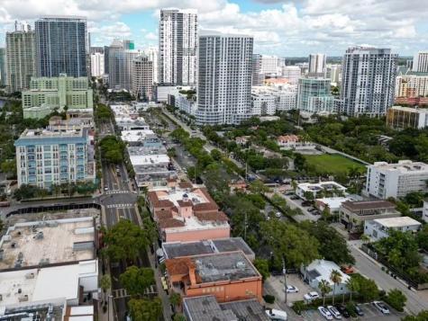 111 SE 8th Avenue Fort Lauderdale FL 33301