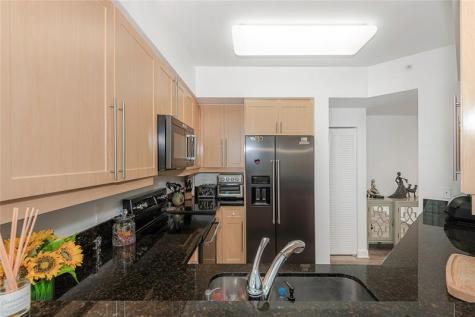 111 SE 8th Avenue Fort Lauderdale FL 33301
