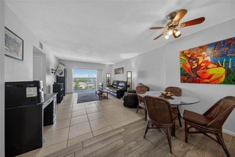 4400 Hillcrest Drive Hollywood FL 33021