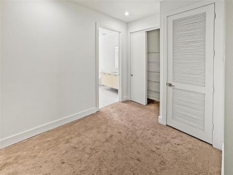 1044 NE 18th Avenue Fort Lauderdale FL 33309