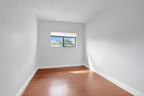 4732 NW 90th Avenue Sunrise FL 33351