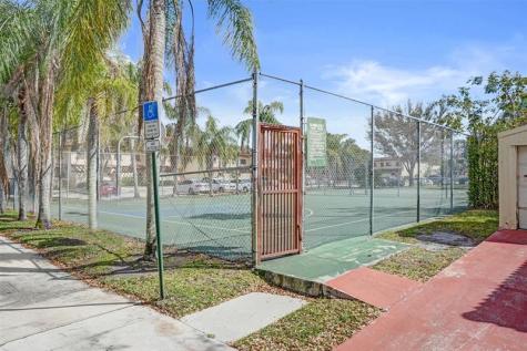 4732 NW 90th Avenue Sunrise FL 33351