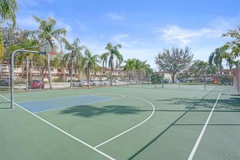 4732 NW 90th Avenue Sunrise FL 33351