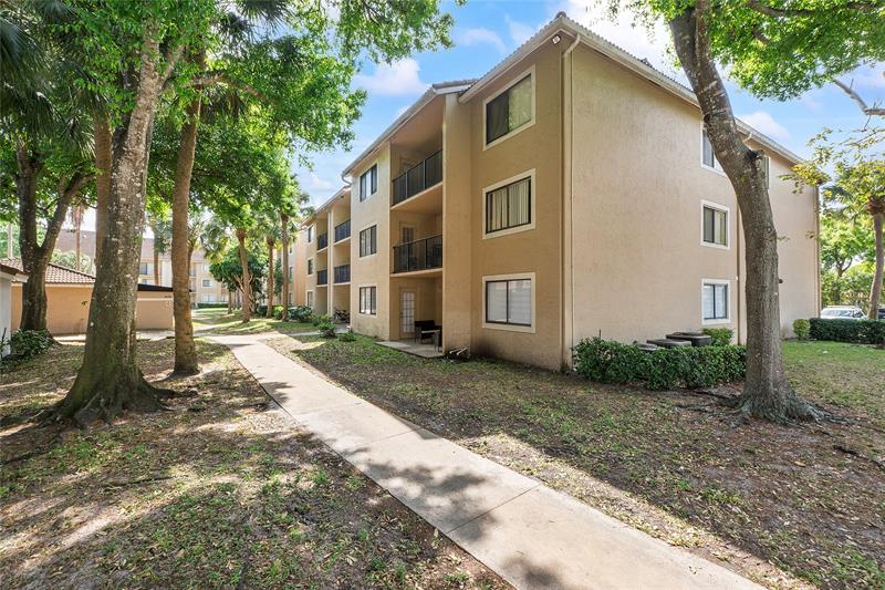 9188 W Atlantic Boulevard Coral Springs FL 33071