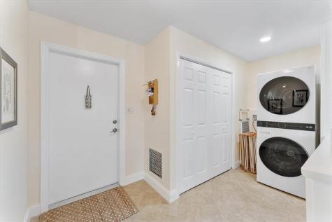 2870 NE 14th Street Causeway Pompano Beach FL 33062