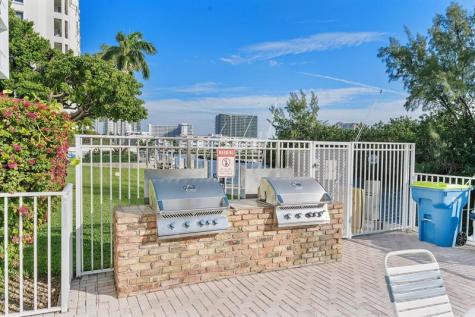 2870 NE 14th Street Causeway Pompano Beach FL 33062