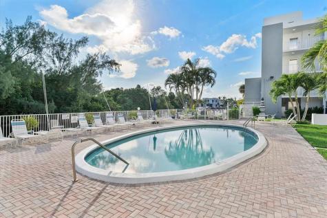 2870 NE 14th Street Causeway Pompano Beach FL 33062