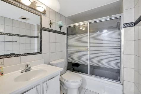 5570 NW 44th Street Tamarac FL 33319