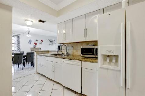 5570 NW 44th Street Tamarac FL 33319