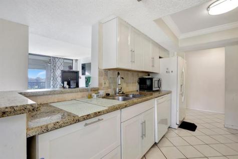 5570 NW 44th Street Tamarac FL 33319