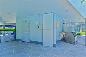 9511 N Hollybrook Lake Drive Pembroke Pines FL 33025