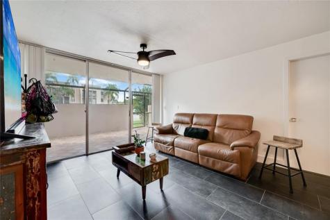 10425 SW 112th Avenue Miami FL 33176