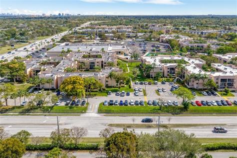 10425 SW 112th Avenue Miami FL 33176