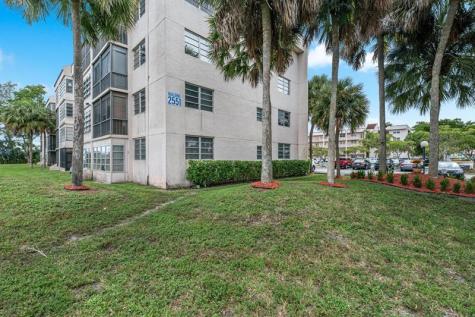 2551 Aragon Boulevard Sunrise FL 33322