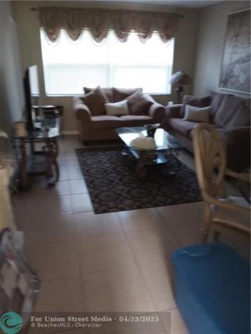 5131 W Oakland Park Boulevard Lauderdale Lakes FL 33313