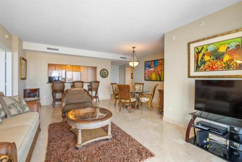 801 Brickell Key Boulevard Miami FL 33131