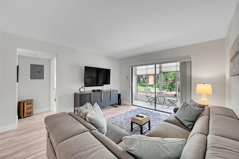 15450 Pembridge Avenue Delray Beach FL 33484