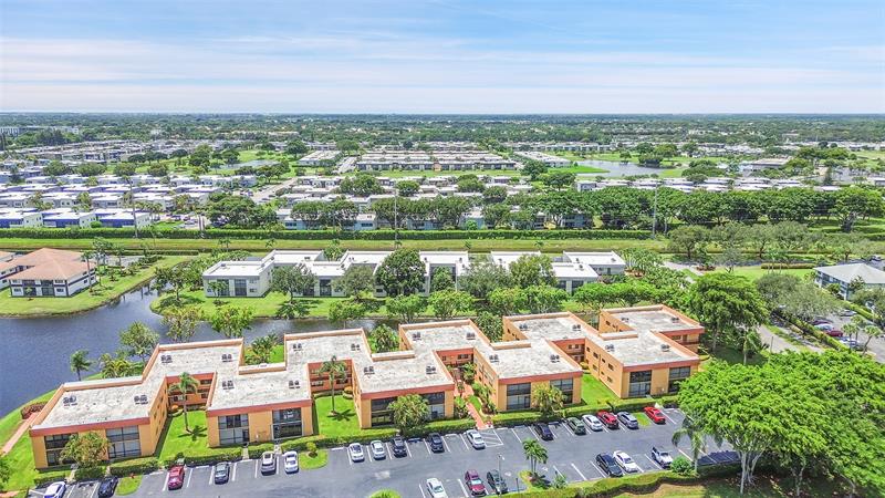 15450 Pembridge Avenue Delray Beach FL 33484