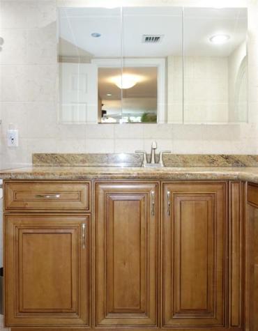625 Oaks Drive Pompano Beach FL 33069