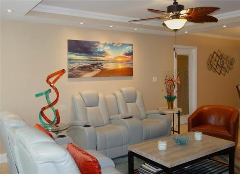 625 Oaks Drive Pompano Beach FL 33069