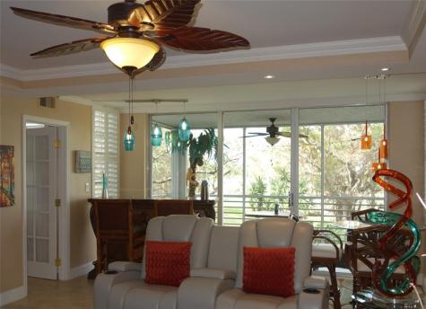 625 Oaks Drive Pompano Beach FL 33069