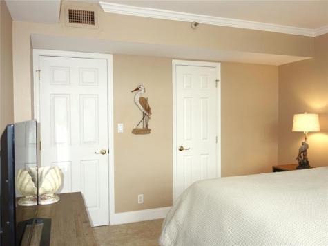 625 Oaks Drive Pompano Beach FL 33069
