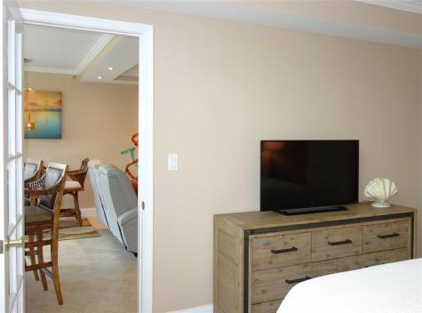 625 Oaks Drive Pompano Beach FL 33069