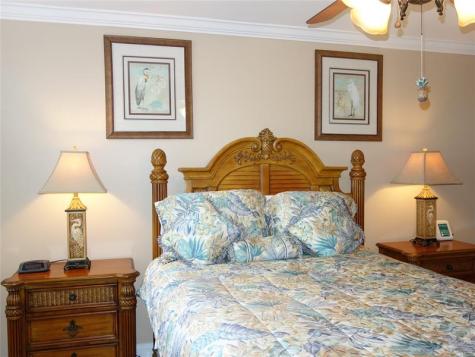 625 Oaks Drive Pompano Beach FL 33069
