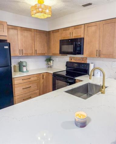 2445 SW 18th Terrace Fort Lauderdale FL 33315